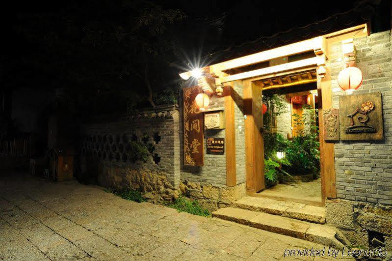 Blossom Hill Inn - Neverland 麗江市 エクステリア 写真
