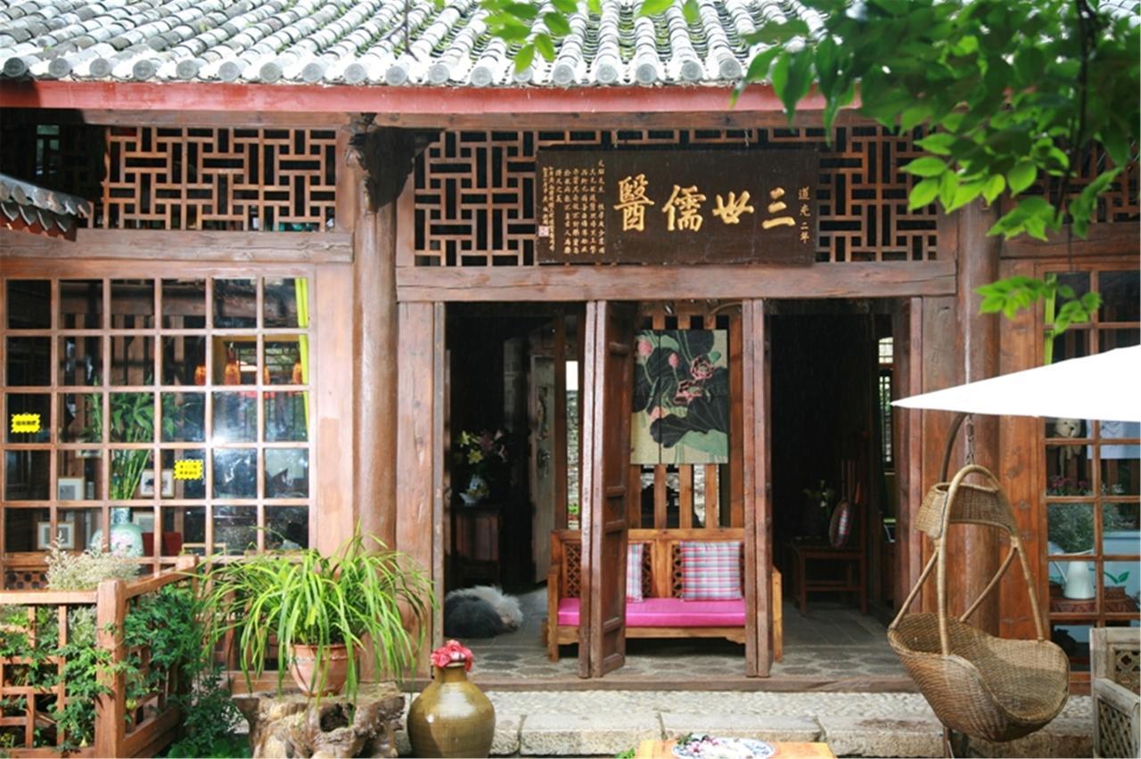 Blossom Hill Inn - Neverland 麗江市 エクステリア 写真